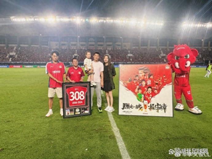 关于足球助力女运动员拓展职业发展之路的信息 关于足球助力女运动员拓展职业发展之路的信息