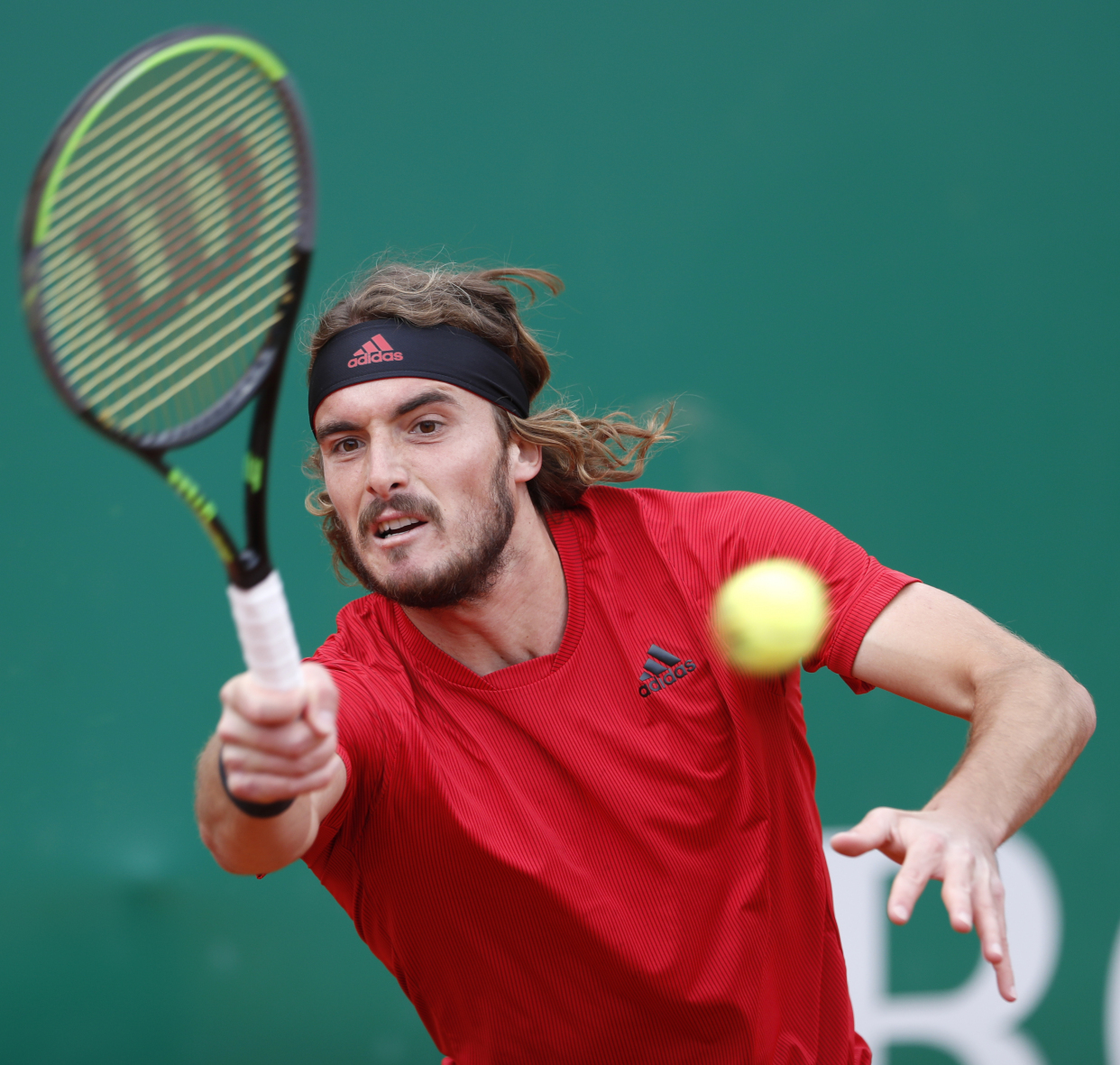 关于ATP总决赛轻取蒙特卡洛大师赛，西西帕斯点燃赛场的信息