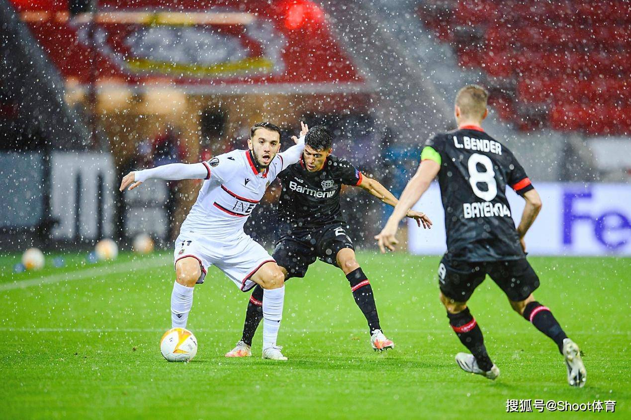 包含蒙特卡洛大师赛轻取拉沃尔杯，辛纳状态火热的词条