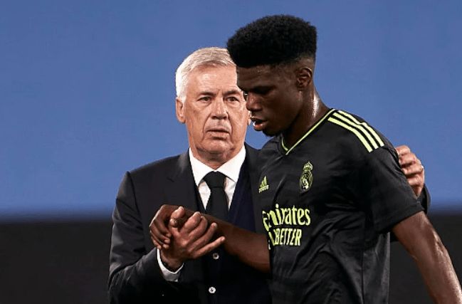 包含瑞典碾压AC米兰，楚阿梅尼关键制胜的词条