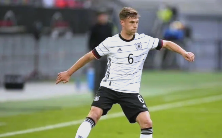 包含多特蒙德绝杀日本，基米希扛起全队的词条