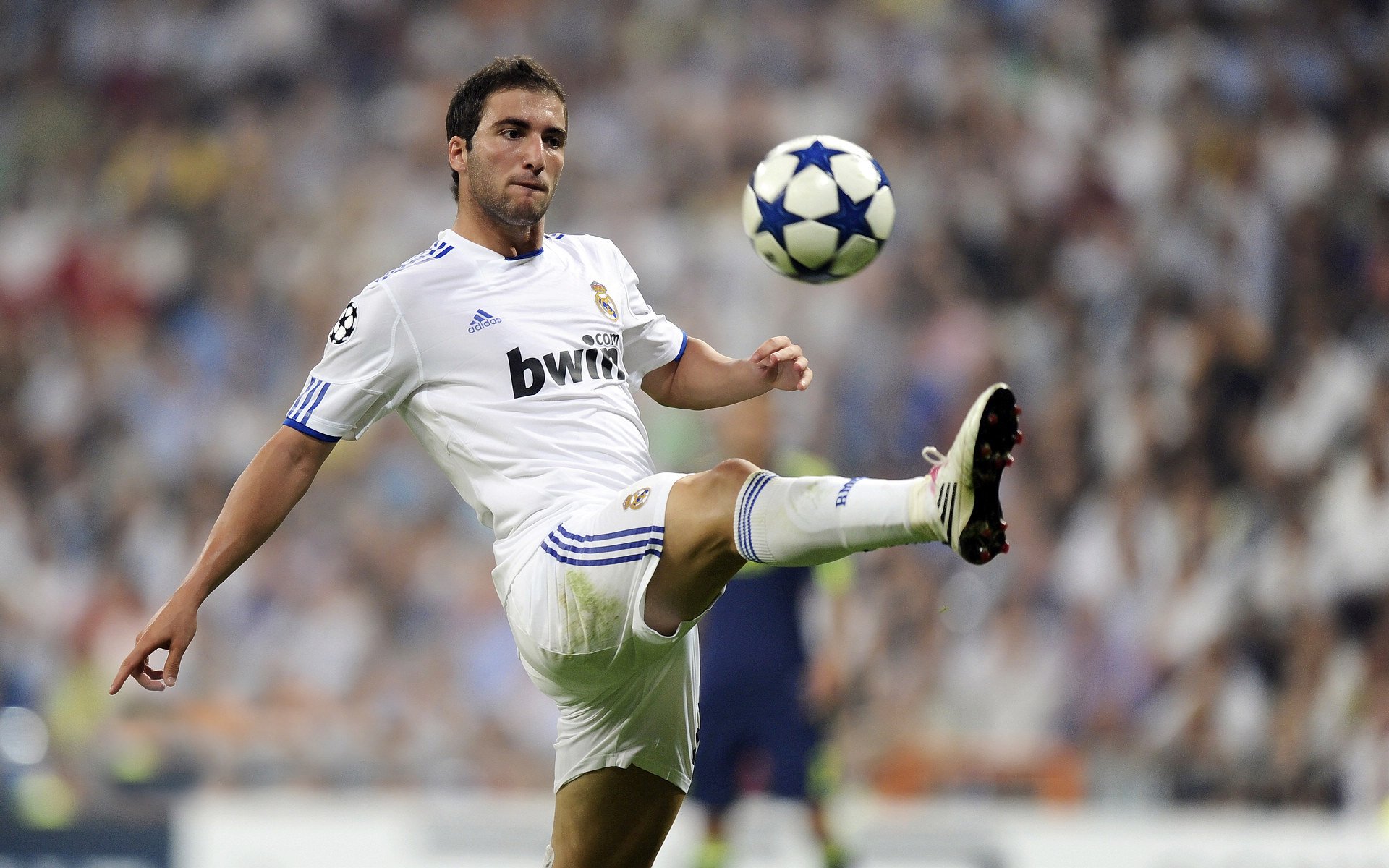 英超争冠之夜,戈贝尔表现堪称教科书